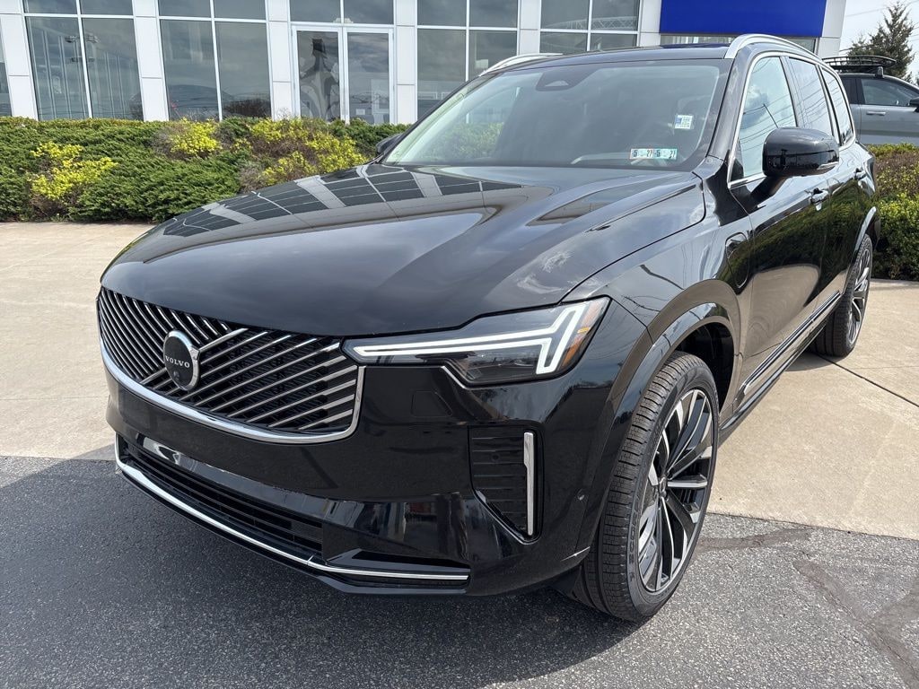 New 2026 Volvo XC90 plug-in hybrid T8 Ultra 7-Seater SUV