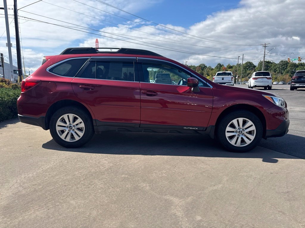 Used 2016 Subaru Outback 2.5i Premium SUV