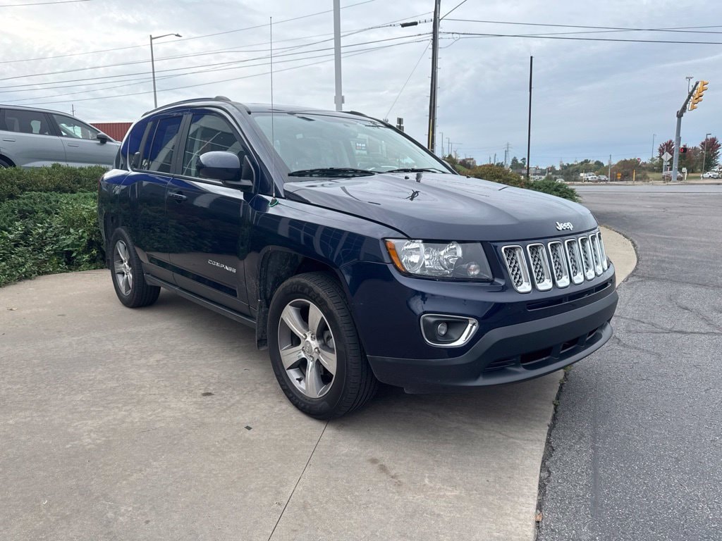 Used 2016 Jeep Compass Latitude SUV