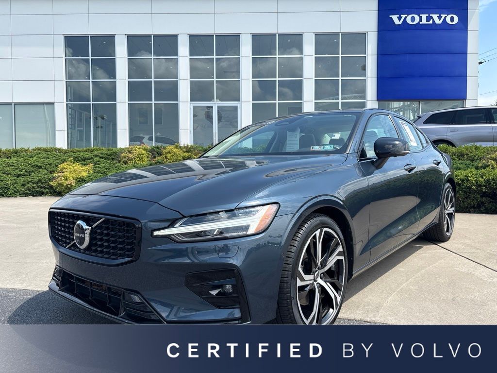 2023 Volvo S60 Plus