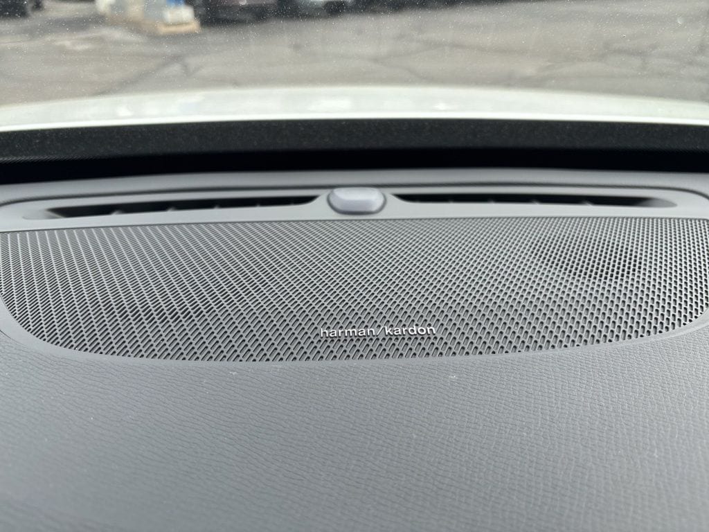 2023 Volvo XC90 Plus - Photo 25