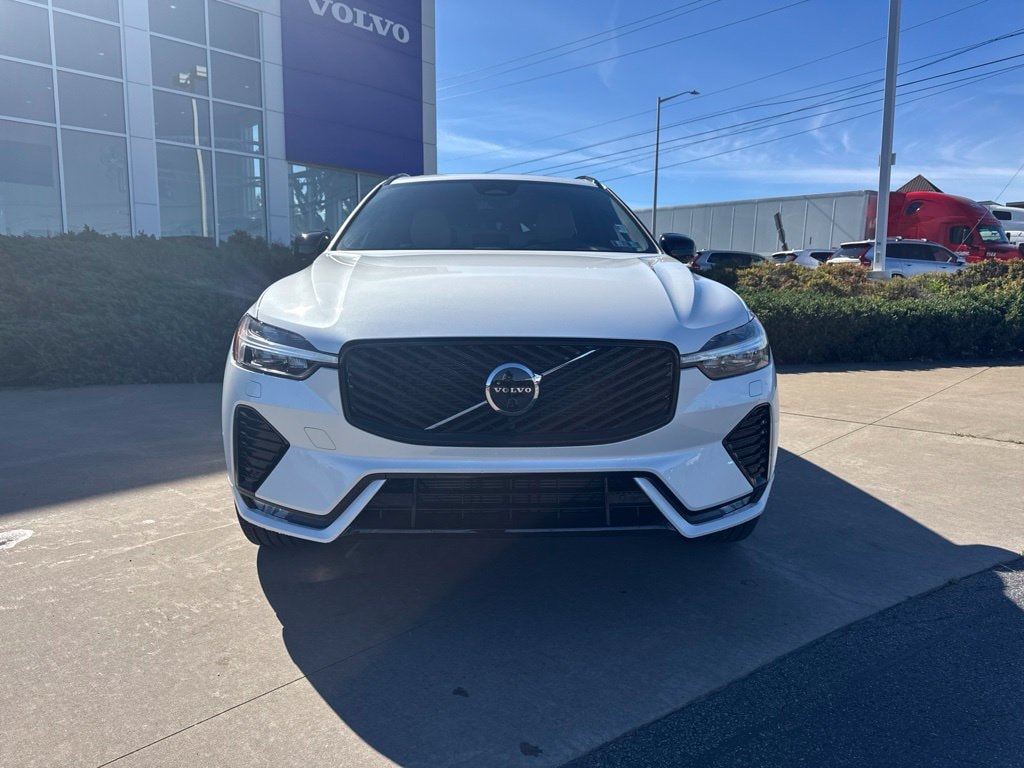 New 2027 Volvo XC60 Plus SUV