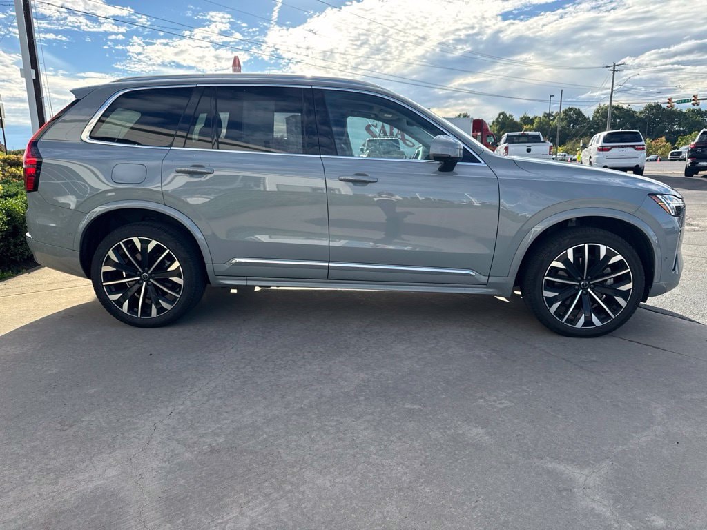 Used 2025 Volvo XC90 B6 Plus 7-Seater SUV