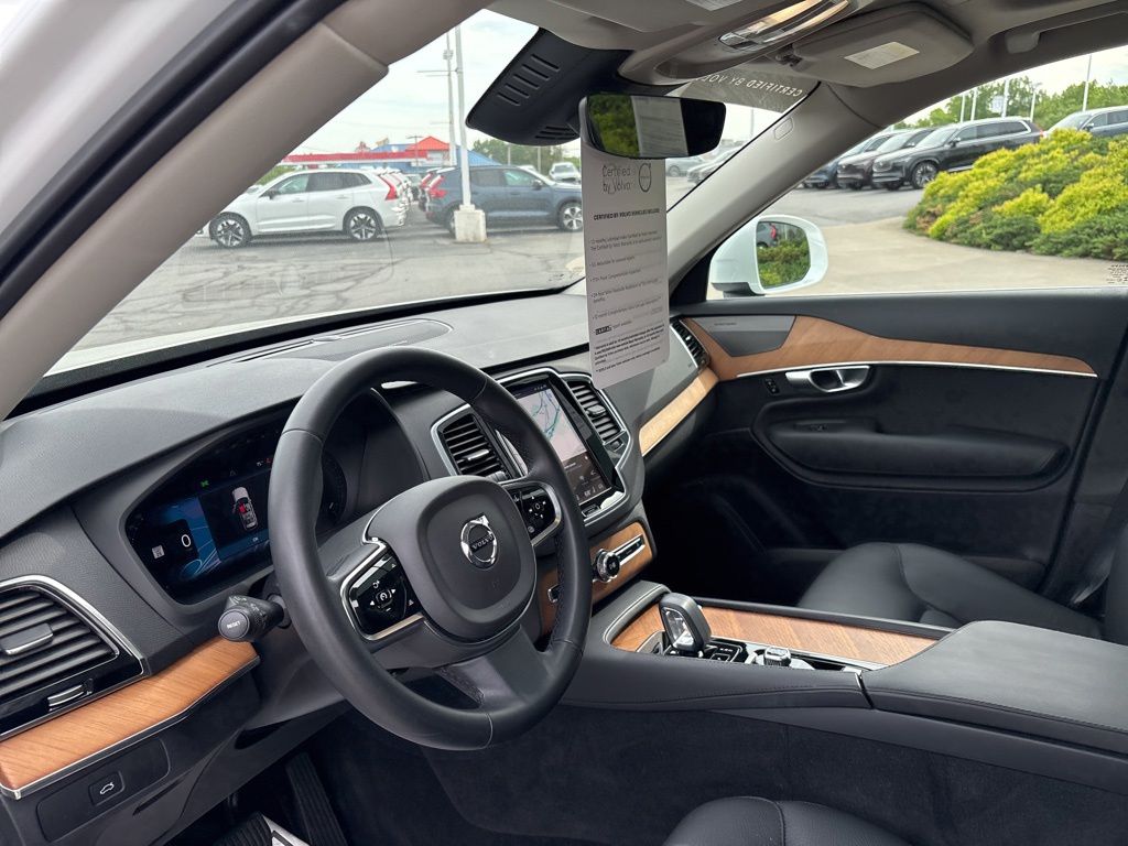 2023 Volvo XC90 Plus - Photo 12