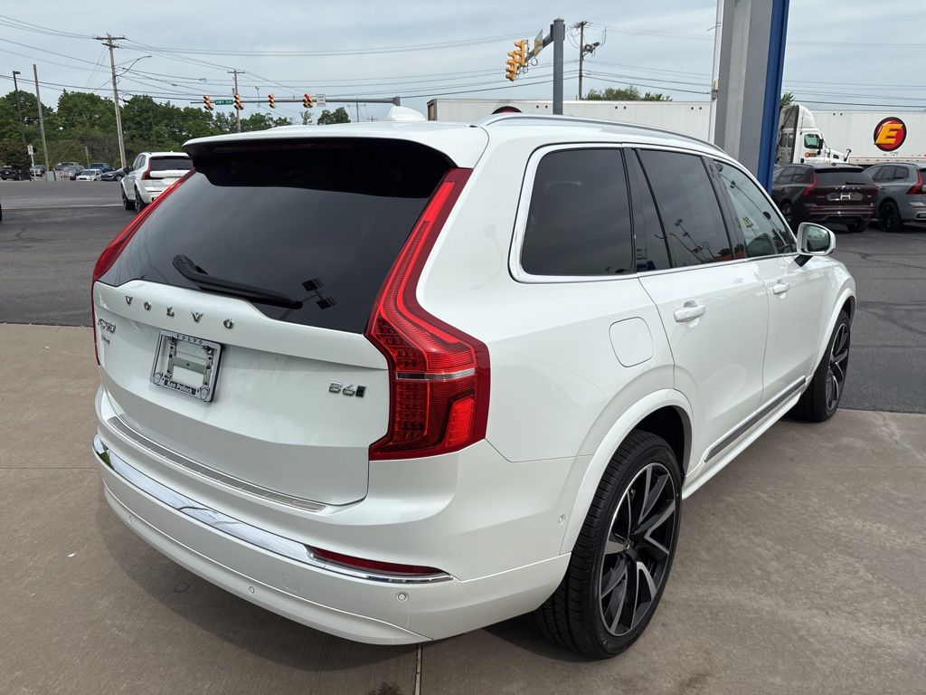 2023 Volvo XC90 Plus - Photo 6