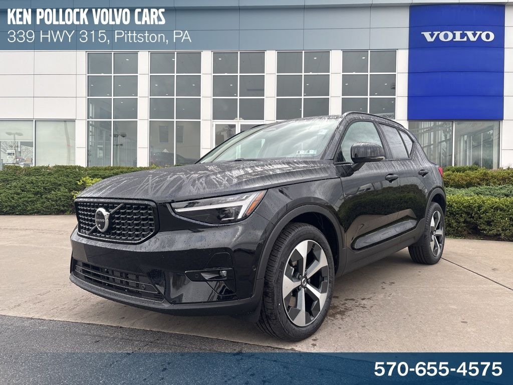 New 2026 Volvo XC40 B5 Plus SUV