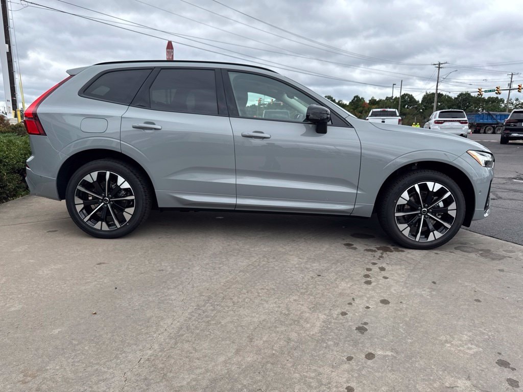New 2027 Volvo XC60 Plus SUV