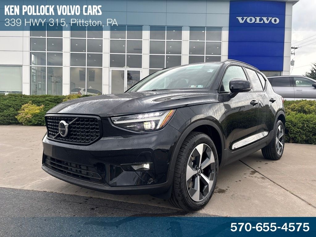 New 2026 Volvo XC40 B5 Plus SUV