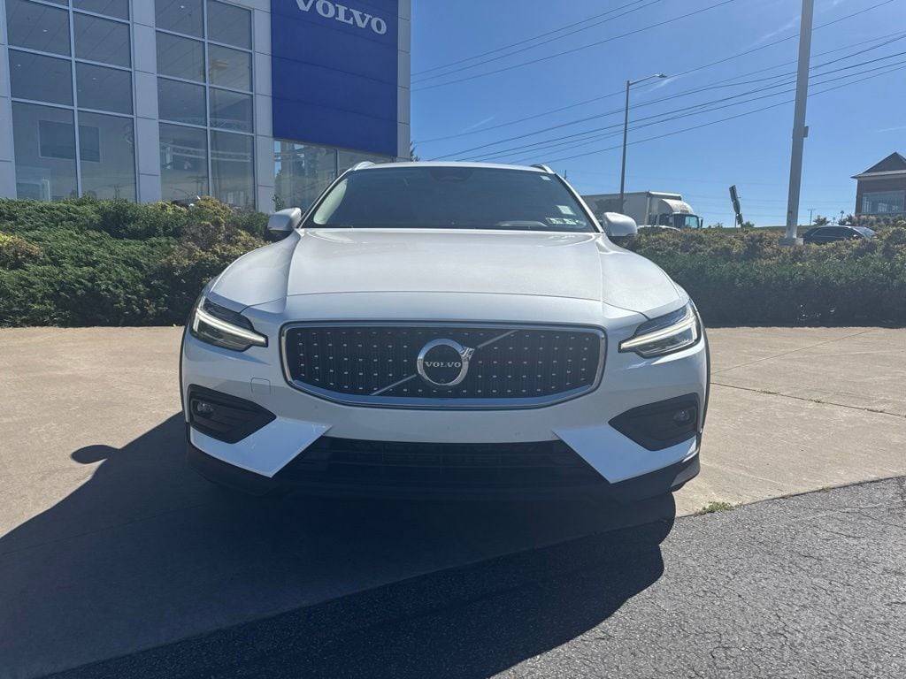 Used 2024 Volvo V60 Cross Country B5 Plus Wagon
