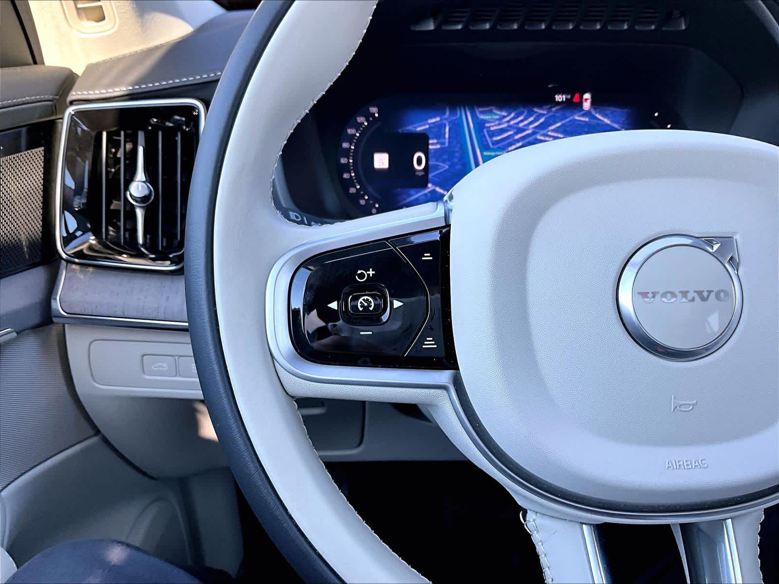 2026 Volvo XC90 Ultra - Photo 21