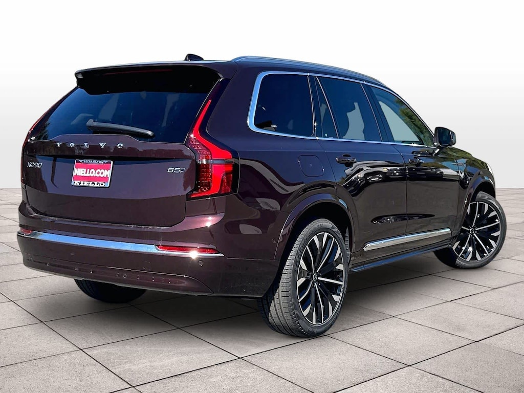 New 2026 Volvo XC90 B5 Ultra 7-Seater SUV