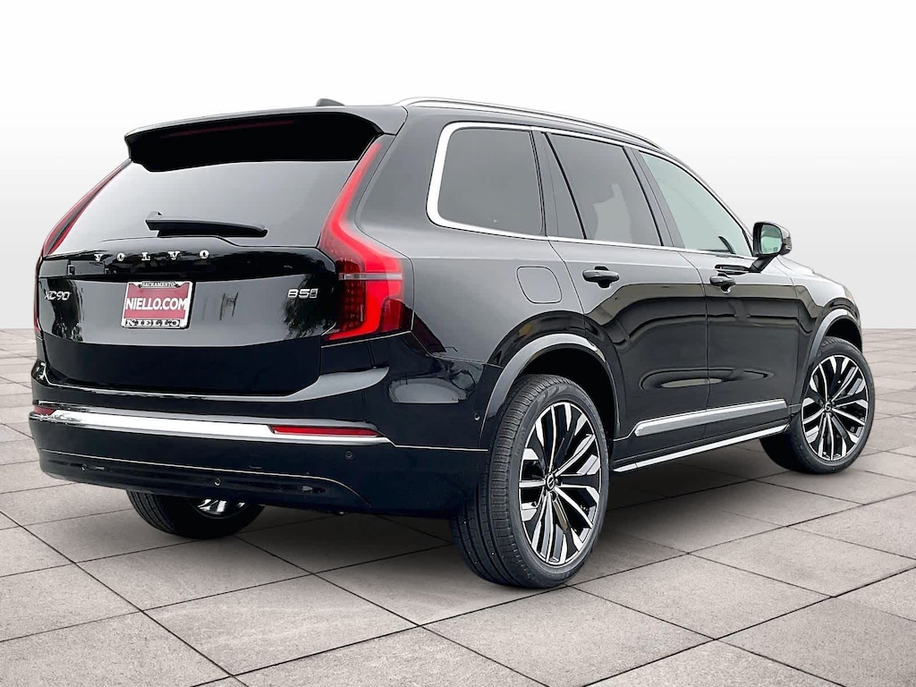 Certified 2026 Volvo XC90 Plus B5 AWD 7-Seater