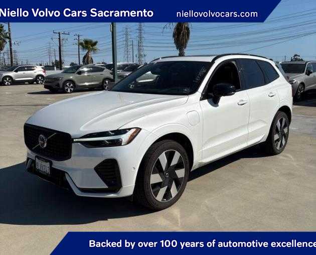  Volvo XC60 Recharge Plug-In Hybrid