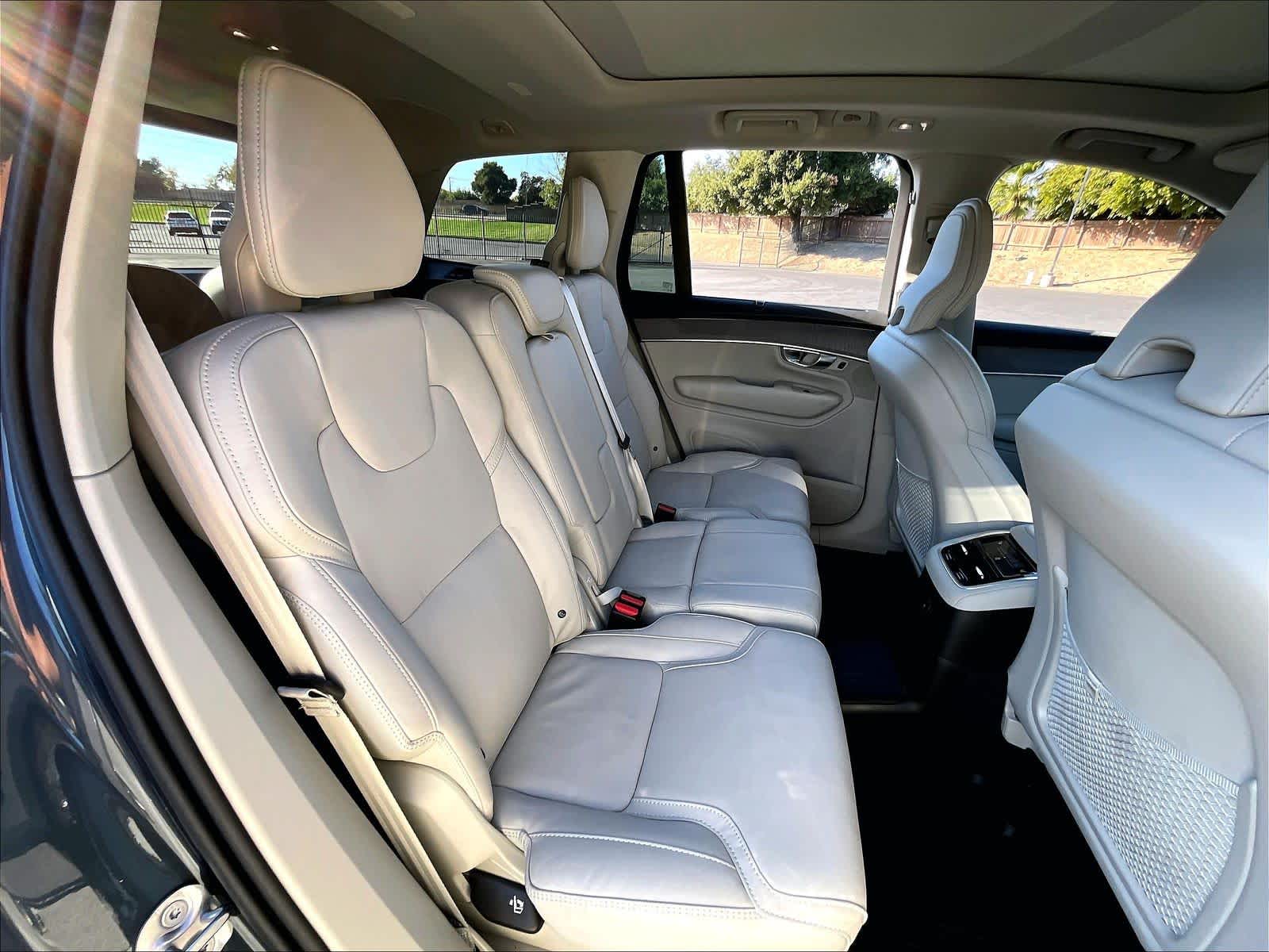 2026 Volvo XC90 Ultra - Photo 30