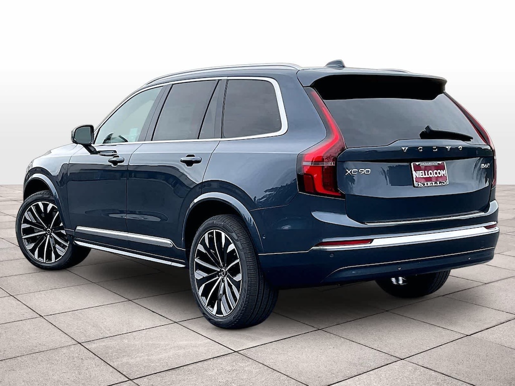 Used 2026 Volvo XC90 B6 Plus 7-Seater SUV