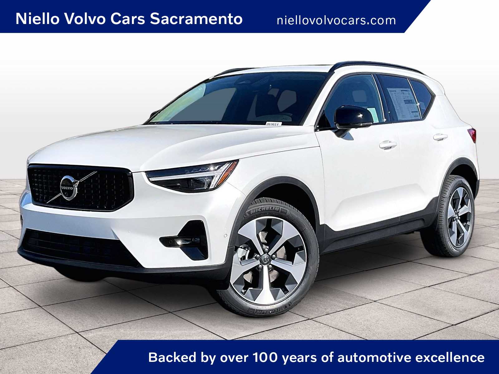 2026 Volvo XC40 B5 Plus AWD SUV