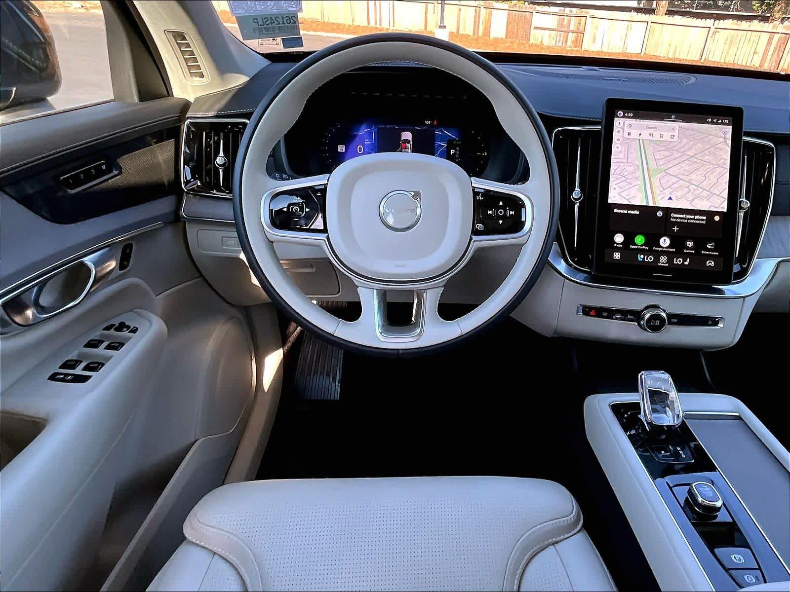 2026 Volvo XC90 Ultra - Photo 8
