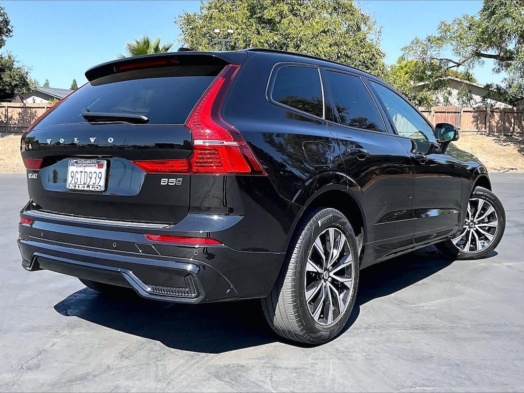 Used 2024 Volvo XC60 Core Dark Theme B5 AWD