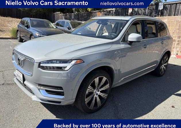 Used 2025 Volvo XC90 Plug-In Hybrid Ultra T8 AWD 7-Seater
