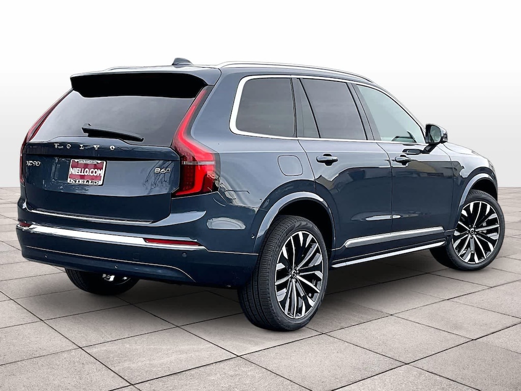 Used 2026 Volvo XC90 B6 Plus 7-Seater SUV
