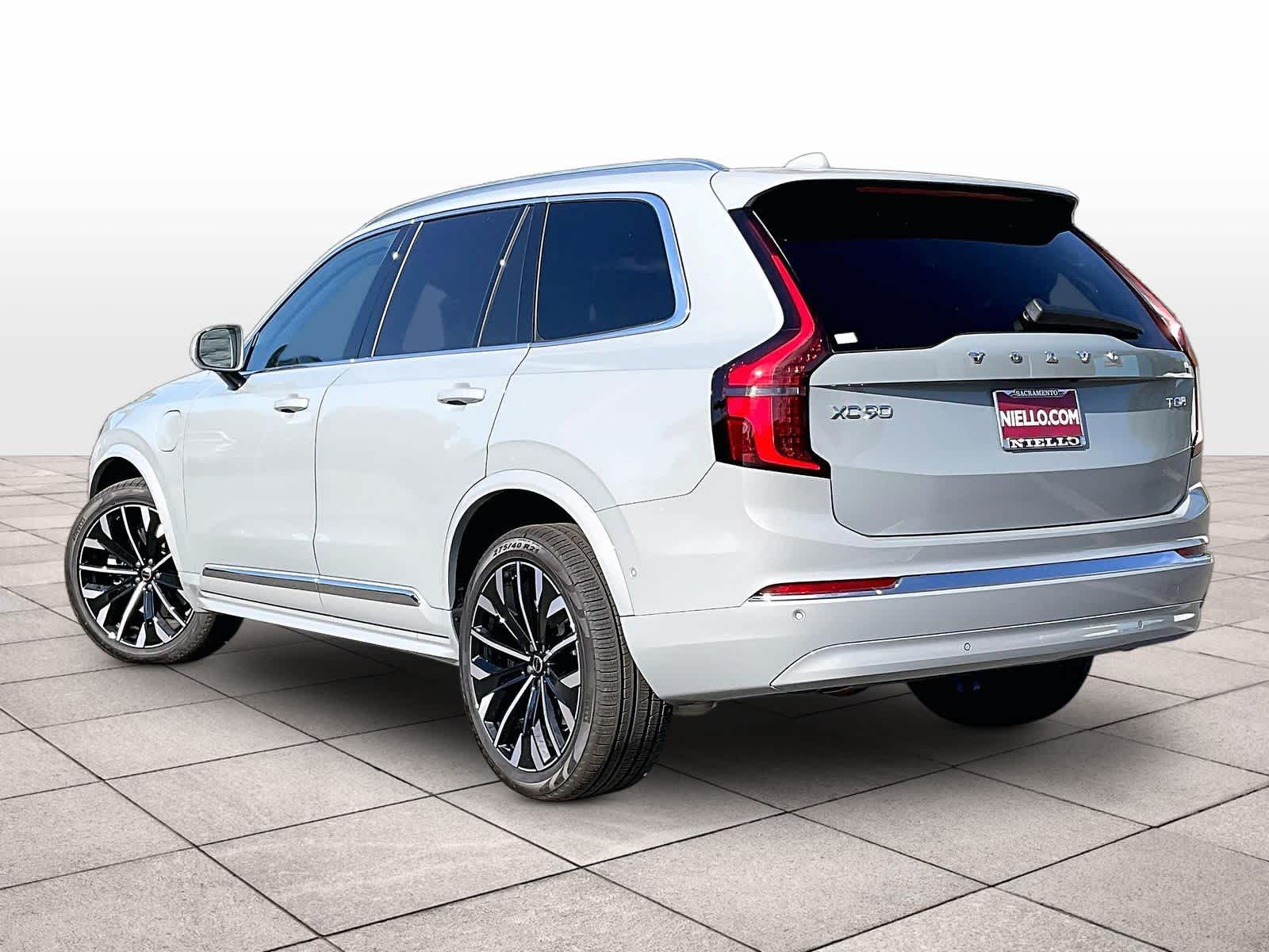 New 2026 Volvo XC90 plug-in hybrid T8 Ultra 6-Seater SUV