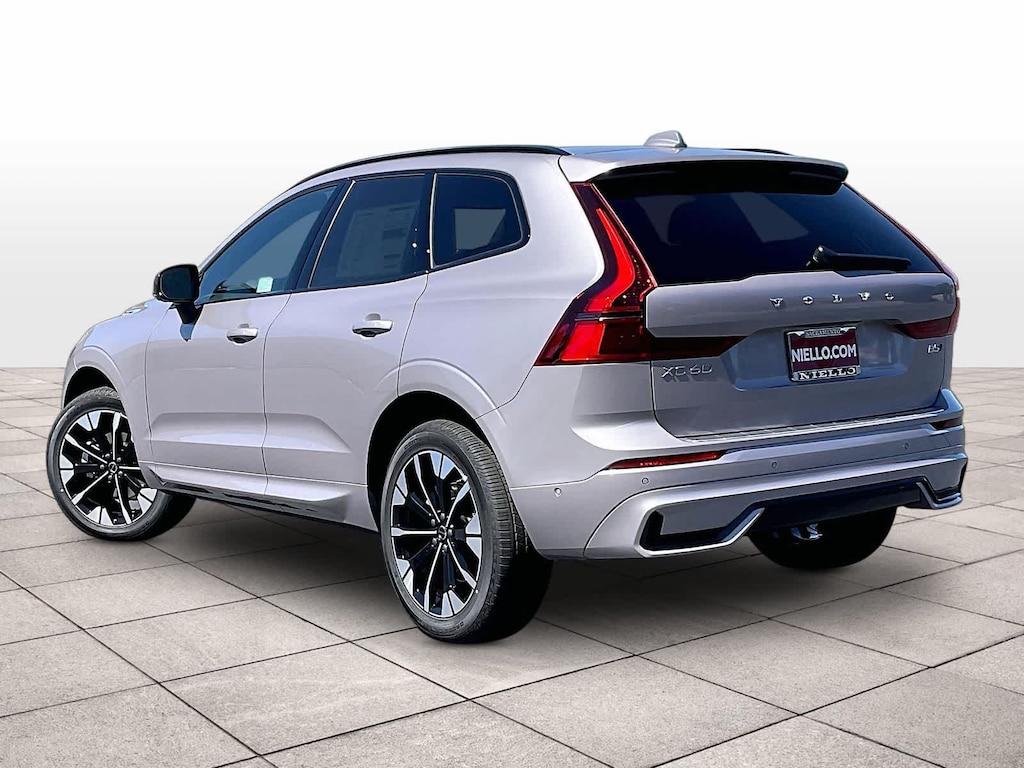 New 2026 Volvo XC60 B5 Plus SUV
