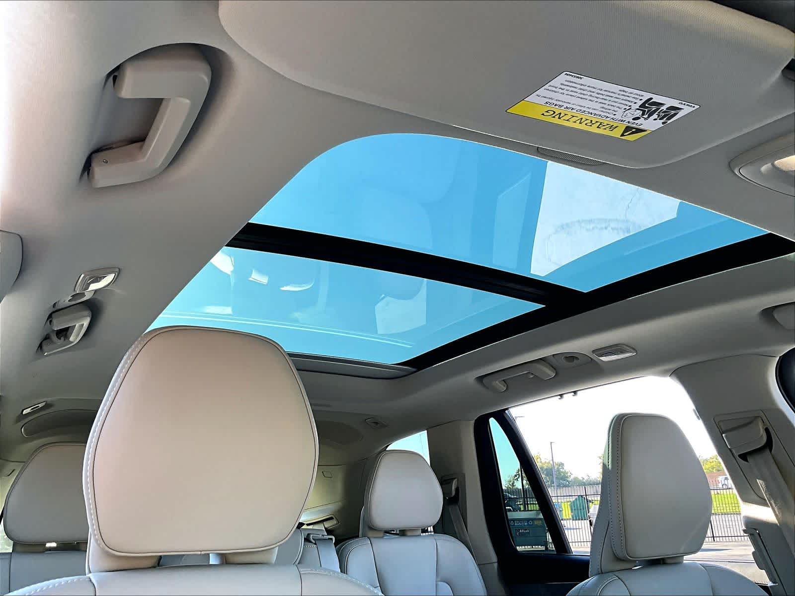 2026 Volvo XC90 Ultra - Photo 25
