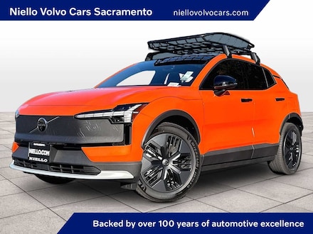 2026 Volvo EX30 Cross Country Ultra SUV
