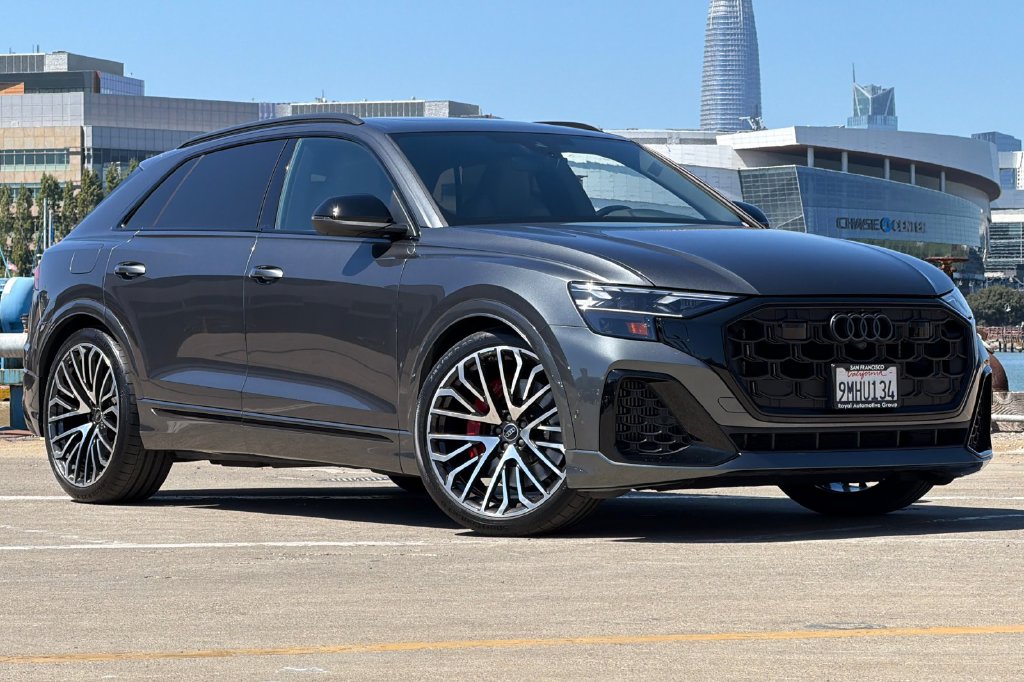 2024 Audi SQ8