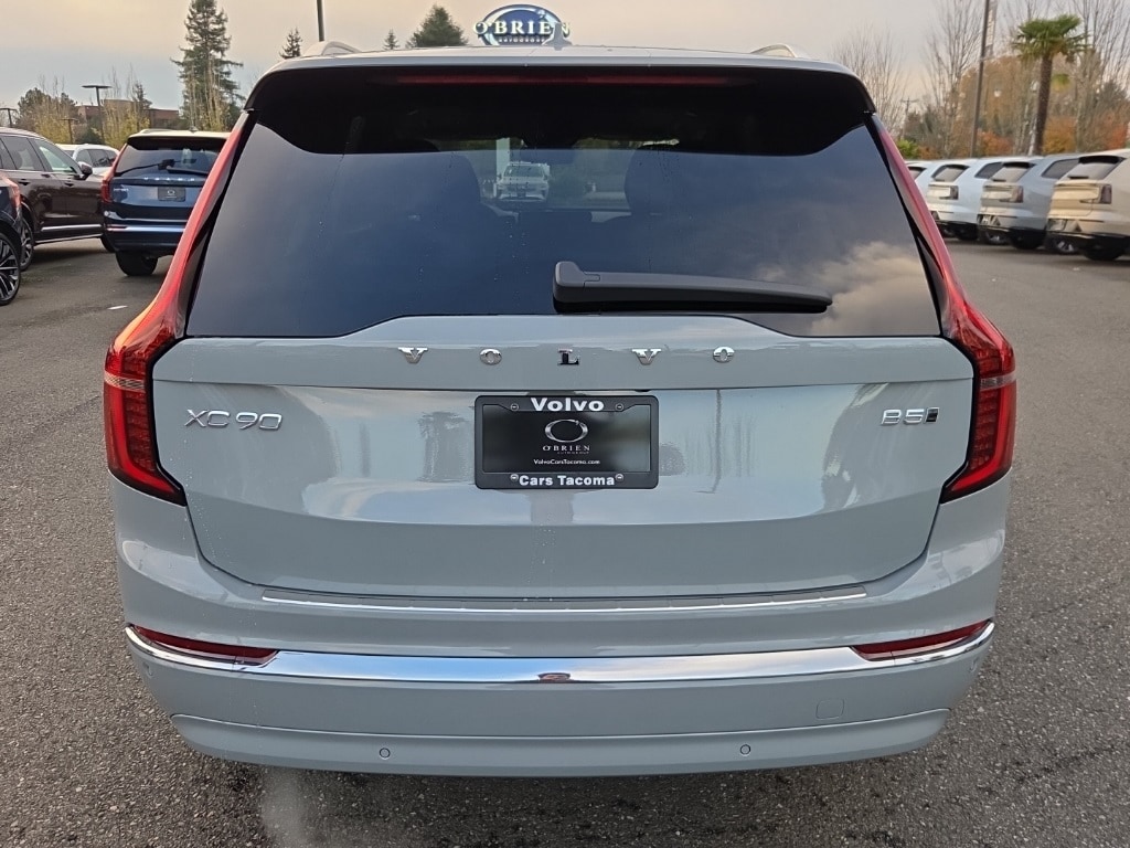 2026 Volvo XC90 Core - Photo 12