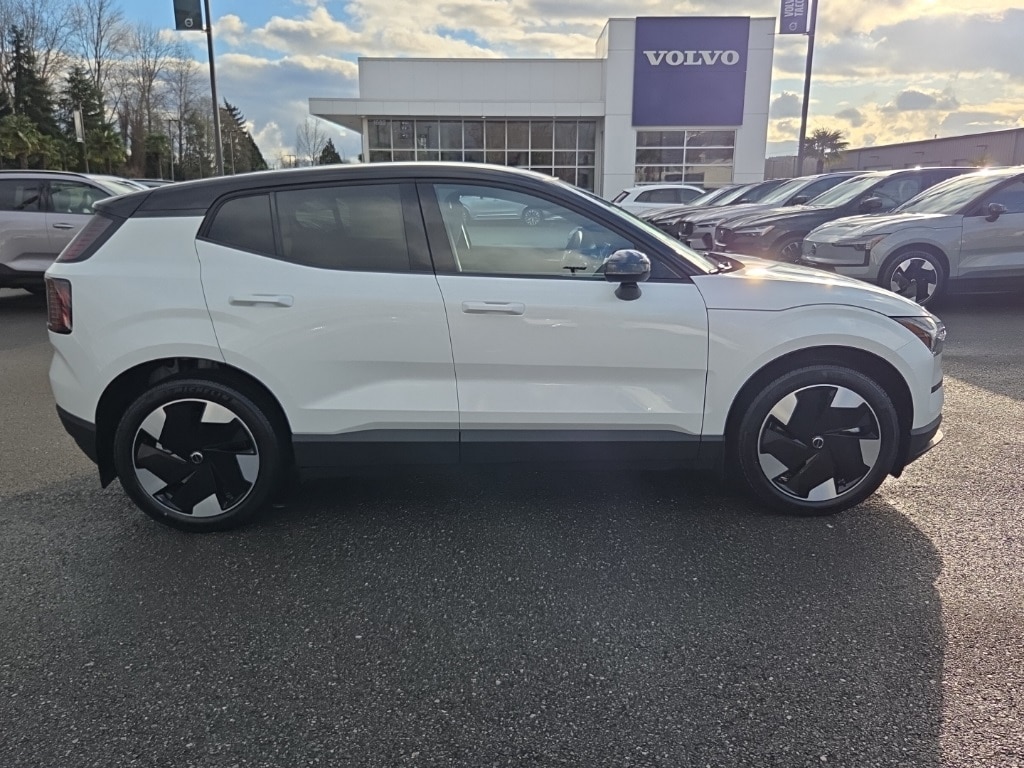 2026 Volvo EX30 Plus - Photo 9