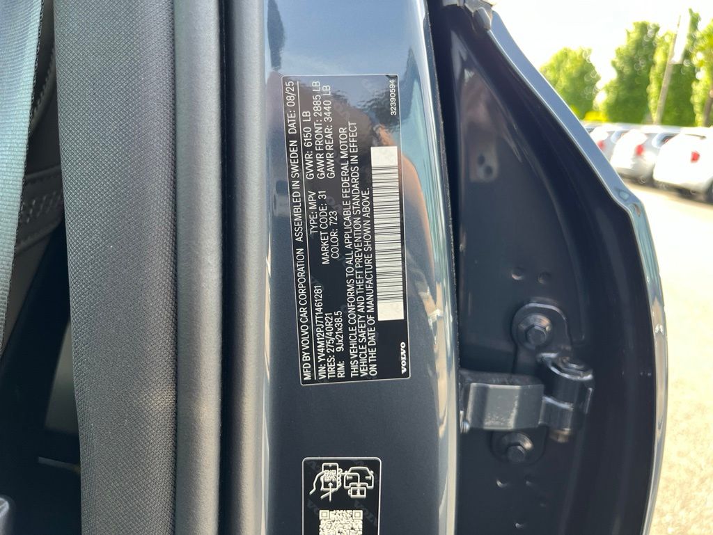 2026 Volvo XC90 Core - Photo 30