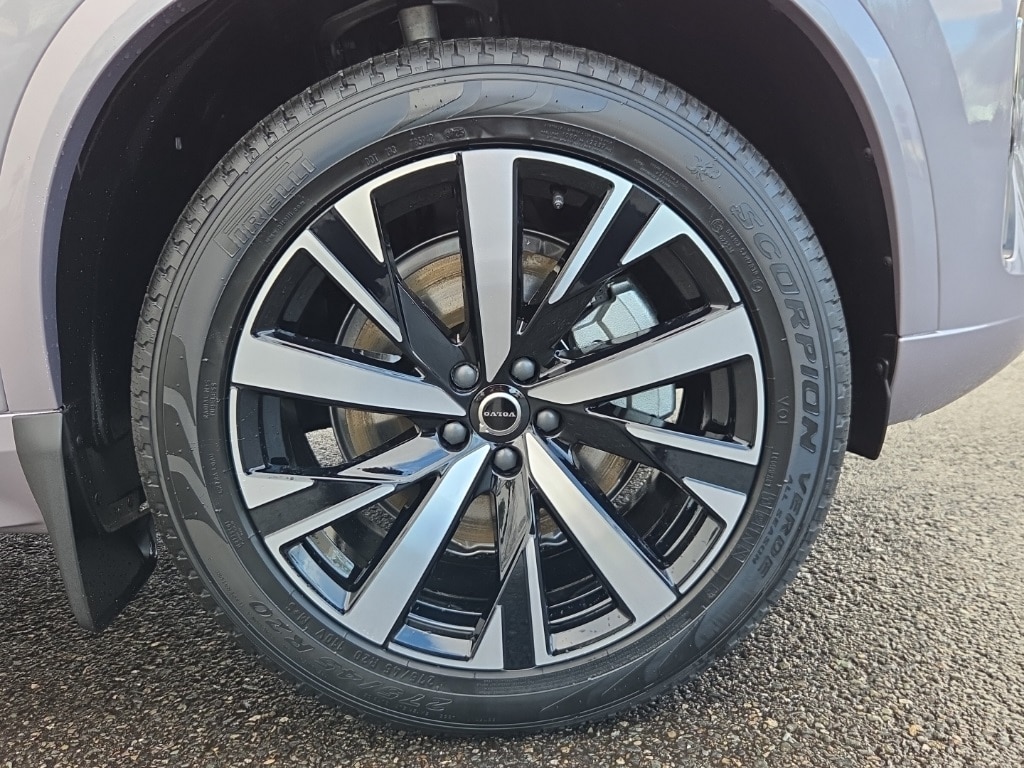 2026 Volvo XC90 Core - Photo 10
