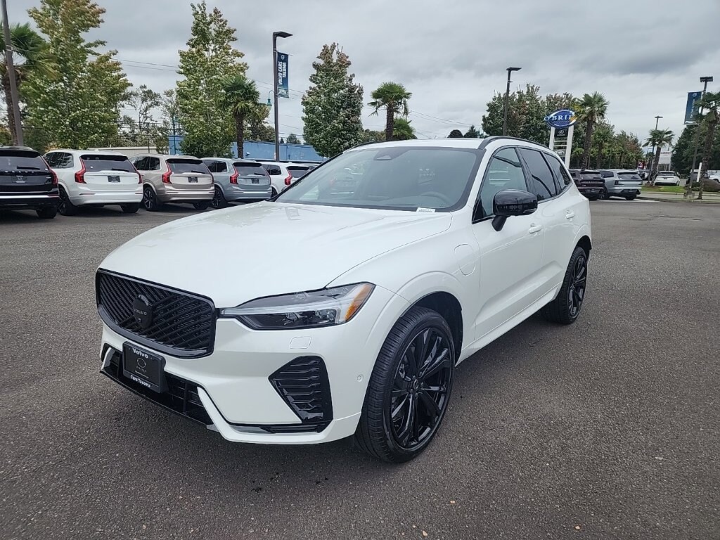 New 2027 Volvo XC60 plug-in hybrid T8 Ultra Black Edition SUV