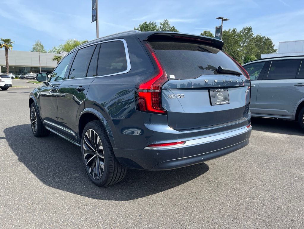 2026 Volvo XC90 Core - Photo 3