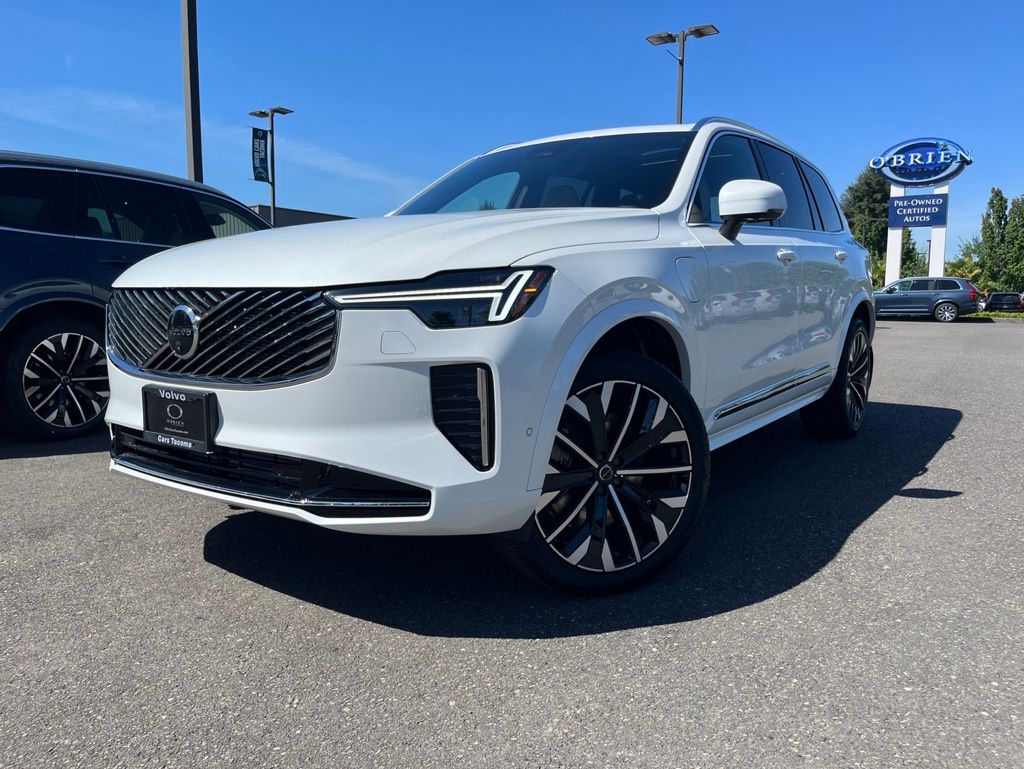 2026 Volvo XC90 plug-in hybrid