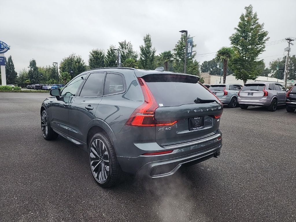 New 2027 Volvo XC60 B5 Ultra SUV