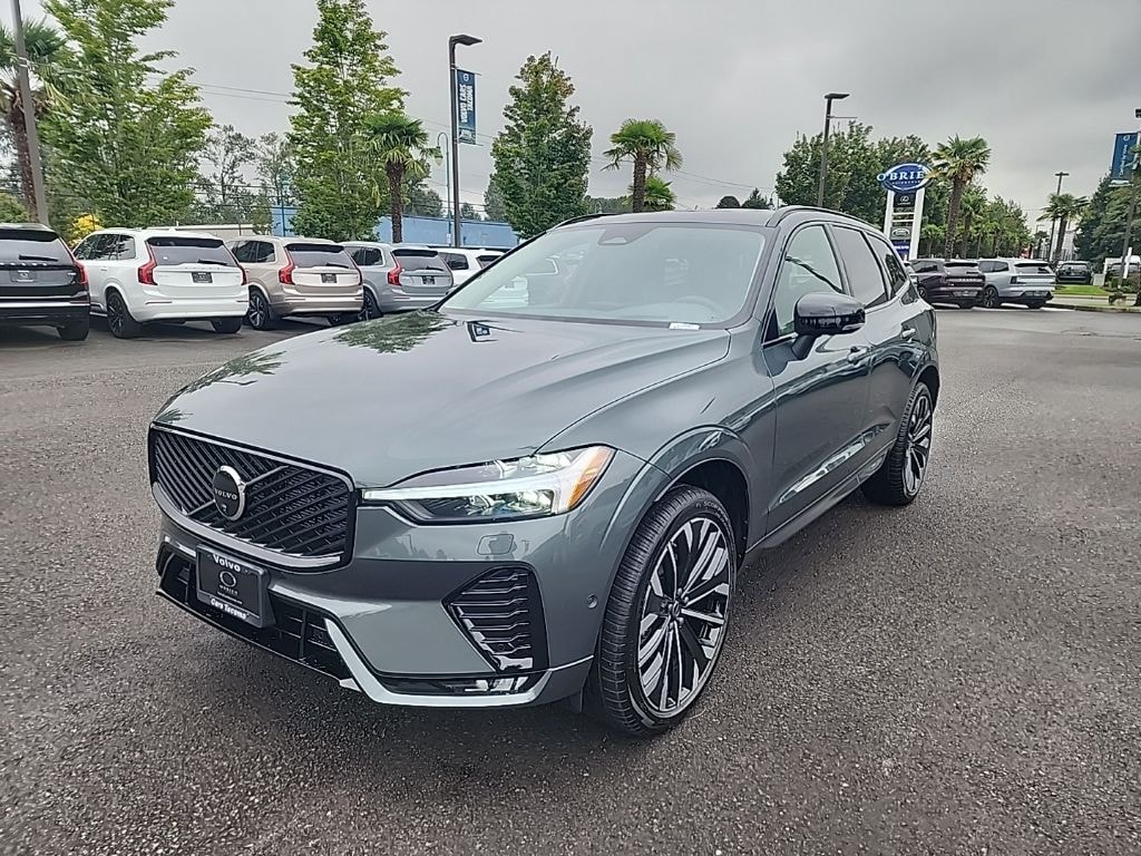 New 2027 Volvo XC60 B5 Ultra SUV