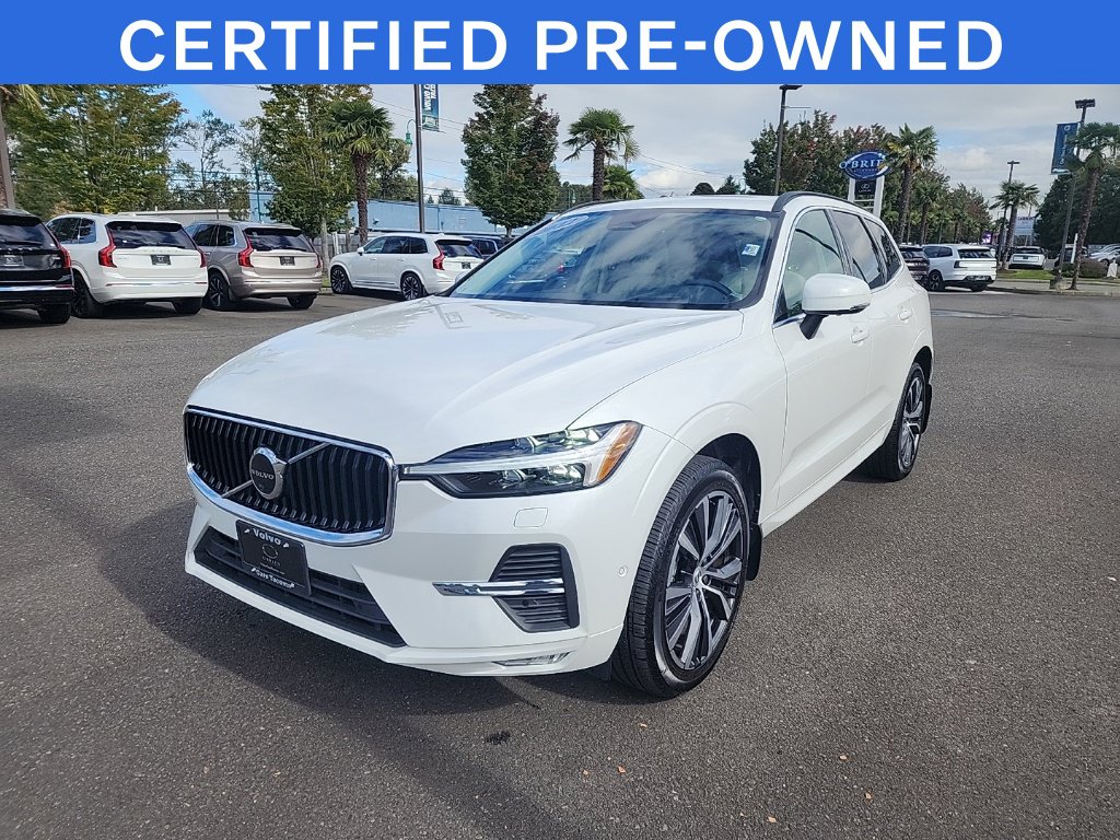 2022 Volvo XC60 Momentum
