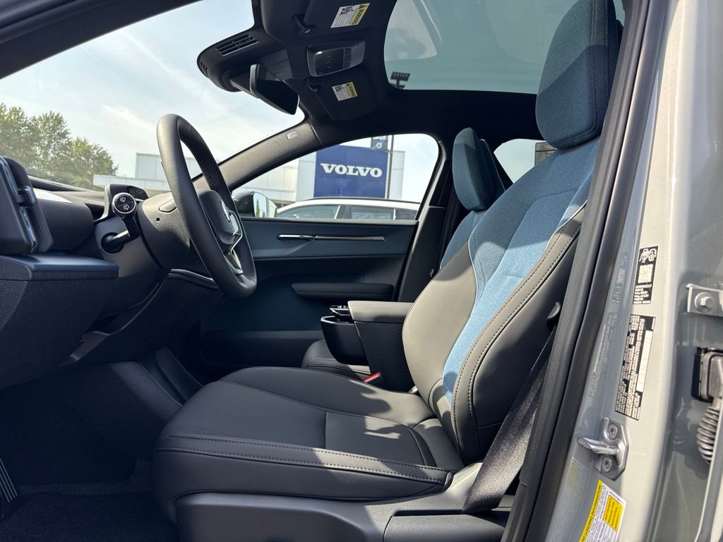New 2026 Volvo EX30 Twin Motor Ultra SUV