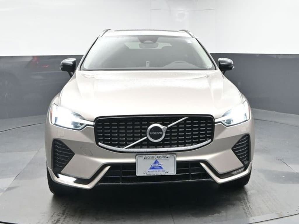 Used 2024 Volvo XC60 B5 Core SUV