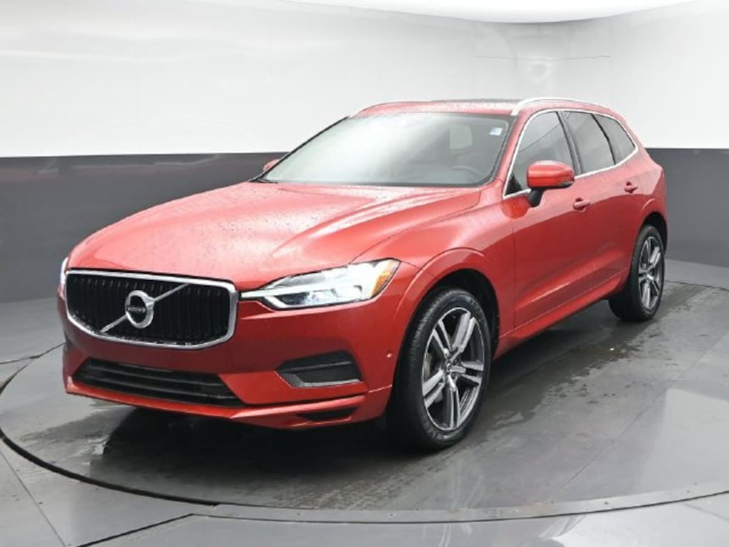 Used 2019 Volvo XC60 T5 Momentum SUV