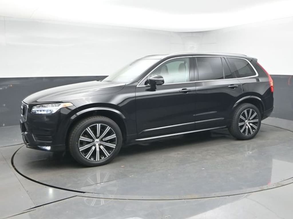 Used 2023 Volvo XC90 B6 Core SUV