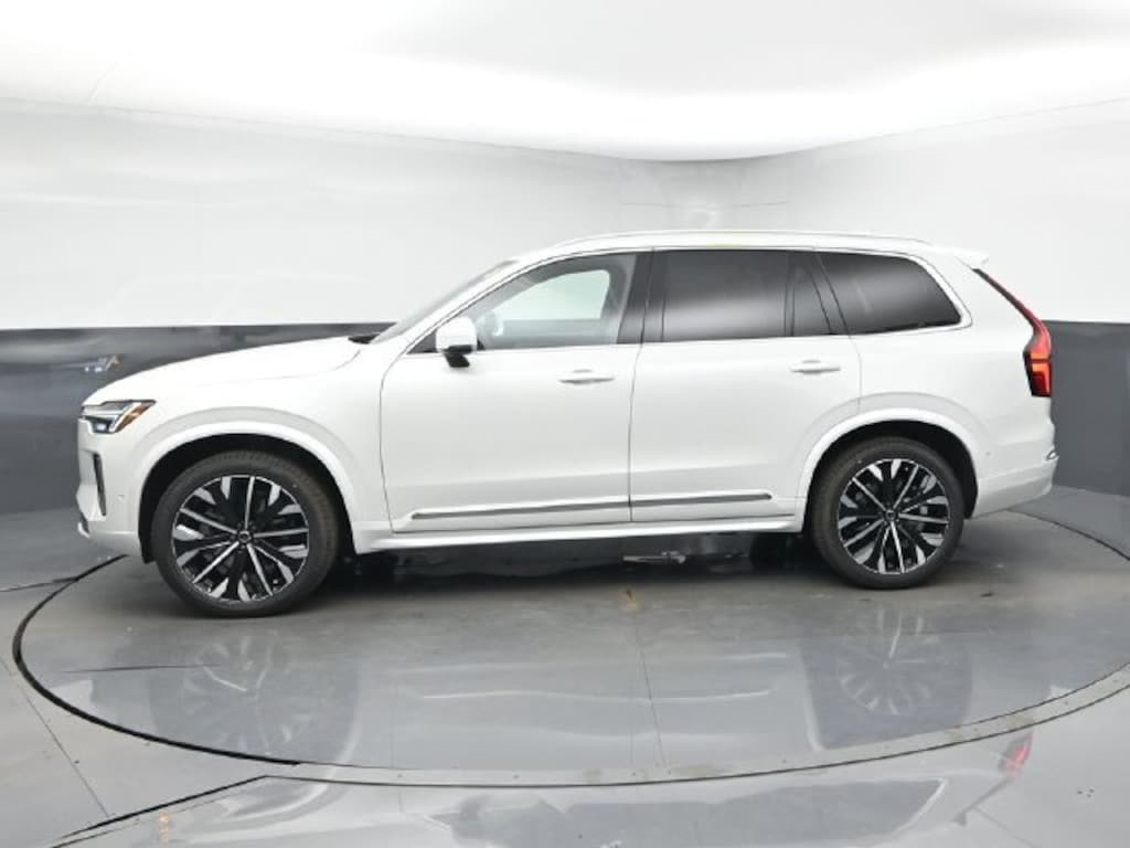 New 2027 Volvo XC90 B5 Plus SUV