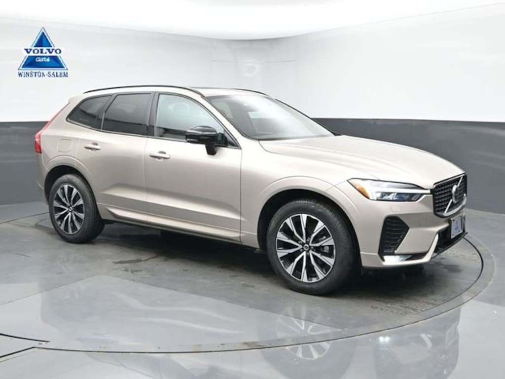Used 2024 Volvo XC60 B5 Core SUV