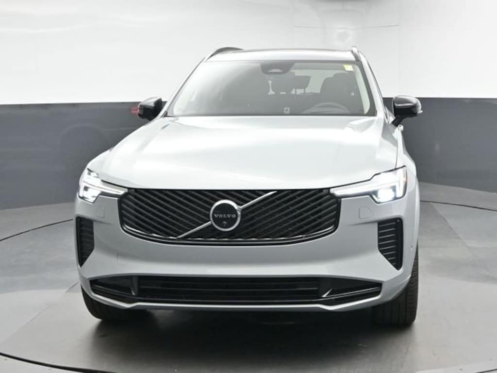 New 2026 Volvo XC90 B6 Ultra Dark Theme 7-Seater SUV