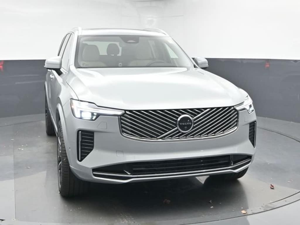 New 2026 Volvo XC90 B6 Plus 7-Seater SUV
