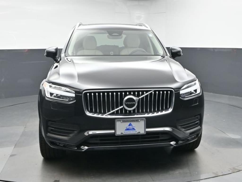 Used 2023 Volvo XC90 B6 Core SUV