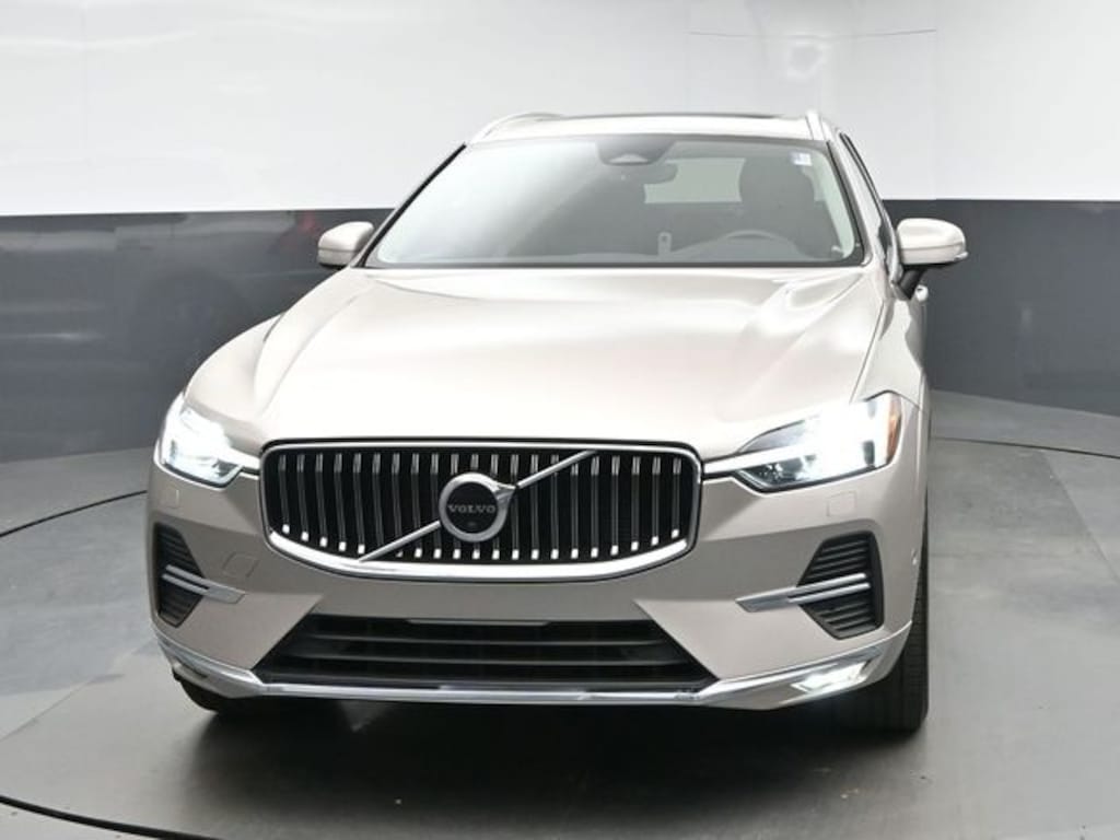 Used 2023 Volvo XC60 B5 Plus Bright Theme SUV