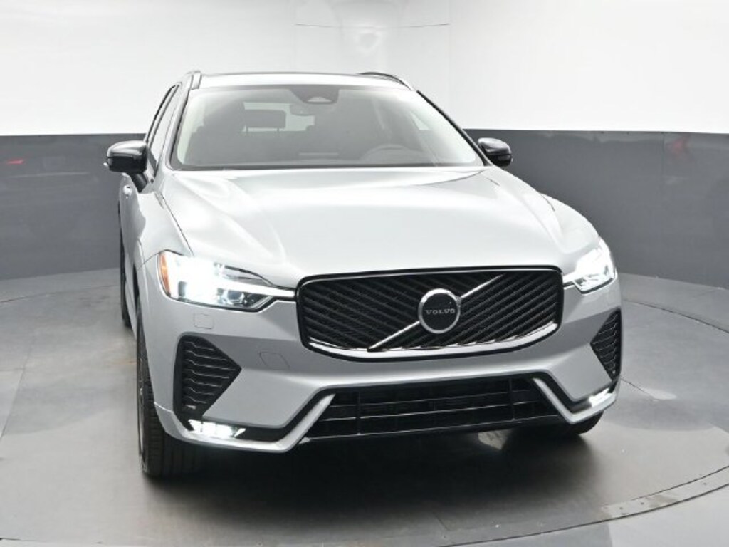 New 2027 Volvo XC60 B5 Core SUV